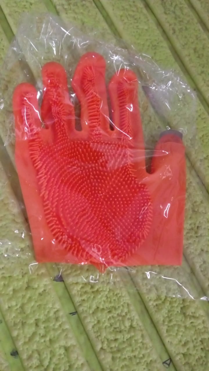 Silicone Glove with Multi Function Blade for Cutting Cleaning Vegetables 1 Pc