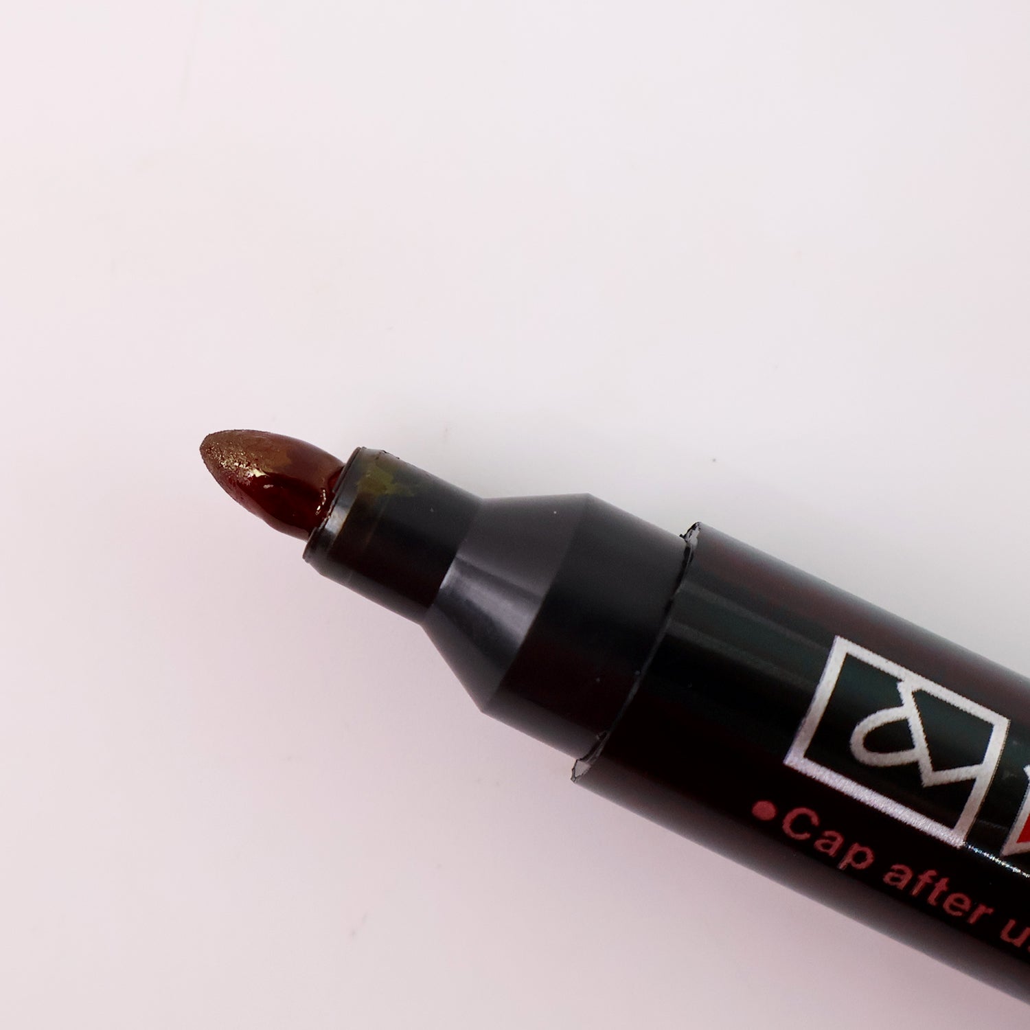 Permanent Red Marker Pens