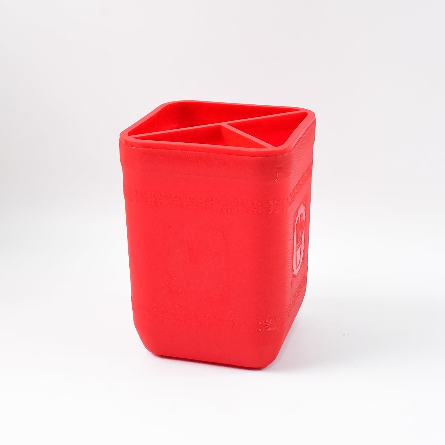 Plastic desk organizer 